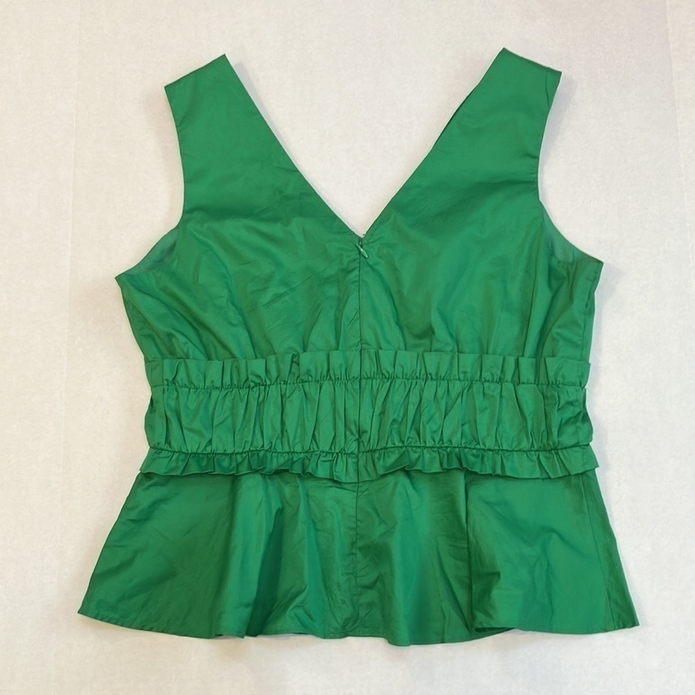 Express career or casual sleeveless green shirt size m - Picture 2 of 4